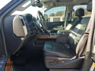 2019 Chevrolet Silverado 3500HD High Country with VIN 1GC4KYEY3KF257534, listed as a Copart auction lot 78550964 with 254,955 mi miles and Non Repairable. Bid and sale history available at carsss.com. Image 7.