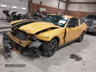 2011 Ford Mustang V6 with VIN 1ZVBP8AM4B5152063, listed as a IAAI auction lot 41556393 with 125,604 mi miles and . Bid and sale history available at carsss.com. Image 2.