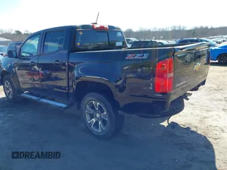 2019 Chevrolet Colorado 2WD Z71 with VIN 1GCGSDEN0K1181991, listed as a IAAI auction lot 41590482 with 38,432 mi miles. Bid and sale history available at carsss.com. Image 3.