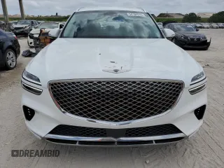 2024 Genesis GV70 2.5T z VIN 5NMMADTBXRH015430, wystawiony jako Copart lot #54186515 z przebiegiem 12 249 mil mil oraz Szkoda całkowita • Salvage title. Historia ofert i sprzedaży dostępna na DreamBid. Obrazek 5.