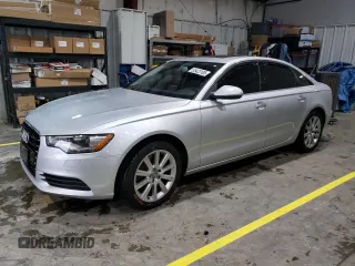 2015 Audi A6 Premium Plus z VIN WAUGFAFCXFN008670, wystawiony jako Copart lot #55423105 z przebiegiem 104 629 mil mil oraz Szkody całkowita. Historia ofert i sprzedaży dostępna na DreamBid. Obrazek 1.