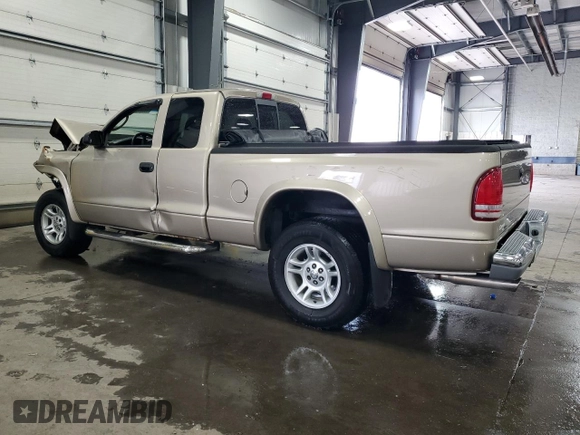 2004 Dodge Dakota SLT with VIN 1D7HG42N94S549694, listed as a Copart auction lot 56888845 with 166,130 mi miles and Salvage title. Bid and sale history available at DreamBid. Image 2.