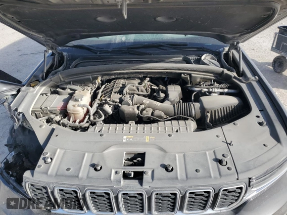 2022 Jeep Grand Cherokee Altitude with VIN 1C4RJJAG8N8635580, listed as a Copart auction lot 84526644 with 45,848 mi miles and Salvage title. Bid and sale history available at DreamBid. Image 13.