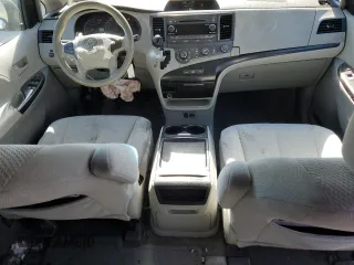 2011 Toyota Sienna LE AAS with VIN 5TDKK3DC9BS076390, listed as a Copart auction lot 42460295 with 255,552 mi miles and Clean Title. Bid and sale history available at carsss.com. Image 8.