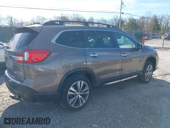 2021 Subaru Ascent Touring with VIN 4S4WMARD3M3427733, listed as a IAAI auction lot 40796488 with 24,756 mi miles. Bid and sale history available at carsss.com. Image 4.