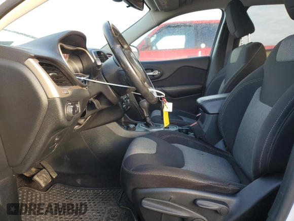 2016 Jeep Cherokee Sport with VIN 1C4PJMAB6GW268979, listed as a Copart auction lot 41669335 with 116,175 mi miles and Salvage title. Bid and sale history available at DreamBid. Image 7.