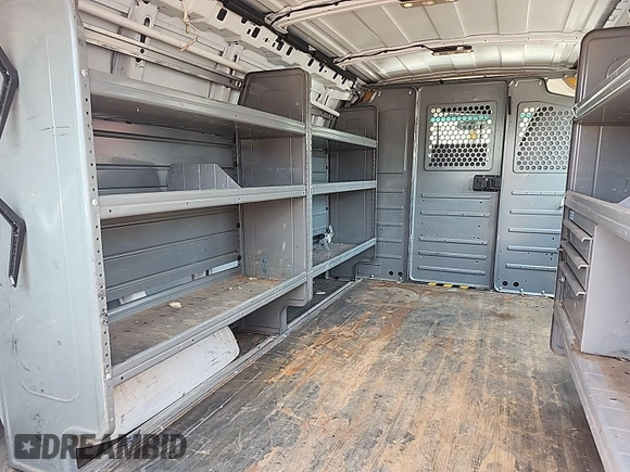 2015 Chevrolet Express Cargo with VIN 1GCWGFCF0F1248728, listed as a IAAI auction lot 42561489 with 263,640 mi miles and . Bid and sale history available at DreamBid. Image 29.