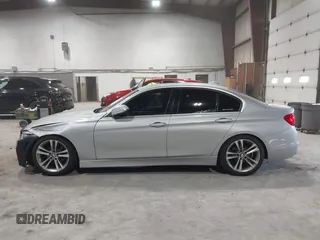 2018 BMW 3 Series 330i xDrive with VIN WBA8D9G50JNU66817, listed as a IAAI auction lot 41859913 with 44,990 mi miles. Bid and sale history available at carsss.com. Image 14.