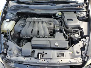 2008 Volvo S40 2.4L z VIN YV1MS382282365003, wystawiony jako Copart lot #55931845 z przebiegiem 225 785 mil mil oraz Czysty tytuł • Clean title. Historia ofert i sprzedaży dostępna na DreamBid. Obrazek 11.