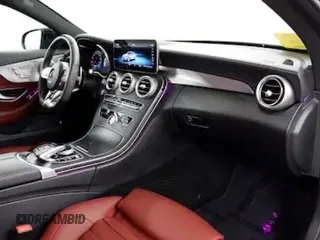 2020 Mercedes-Benz C 43 AMG z VIN WDDWJ6EB9LF941796, wystawiony jako Copart lot #87534475 z przebiegiem 39 533 mil mil oraz Czysty tytuł • Clean title. Historia ofert i sprzedaży dostępna na DreamBid. Obrazek 9.