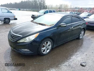 2011 Hyundai Sonata SE with VIN 5NPEC4ACXBH180753, listed as a IAAI auction lot 41953551 with 197,122 mi miles. Bid and sale history available at carsss.com. Image 2.