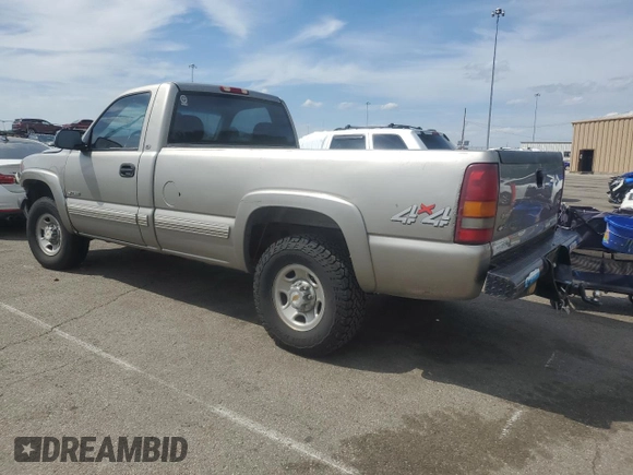 2000 Chevrolet Silverado 2500 z VIN 1GCGK24U6YE148296, wystawiony jako Copart lot #57440225 z przebiegiem 160 860 mil mil oraz Szkoda całkowita • Salvage title. Historia ofert i sprzedaży dostępna na DreamBid. Obrazek 2.