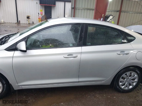 2020 Hyundai Accent SEL with VIN 3KPC24A69LE113751, listed as a IAAI auction lot 42000132 with 55,716 mi miles. Bid and sale history available at carsss.com. Image 14.