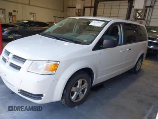 2009 Dodge Grand Caravan SE с VIN 1D8HN44E99B502333, выставлен на аукционе IAAI как лот 42015229 с пробегом 158 483 миль миль и . История ставок и продаж доступна на DreamBid. Изображение 16.
