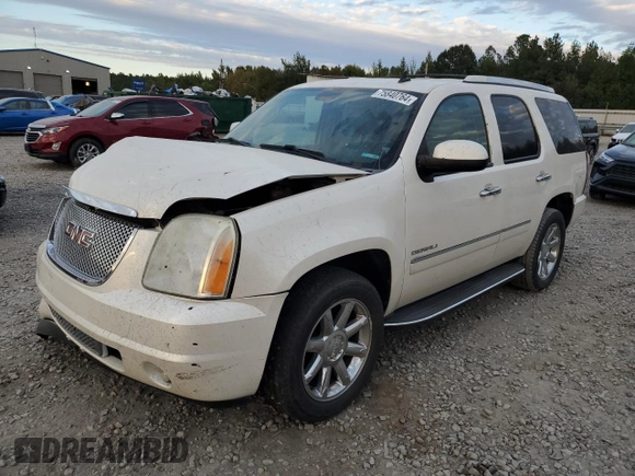 2011 GMC Yukon Denali with VIN 1GKS1EEF2BR243215, listed as a Copart auction lot 75840764 with 187,468 mi miles and Salvage Title. Bid and sale history available at carsss.com. Image 1.