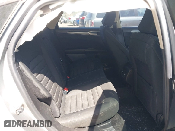2020 Ford Fusion SE z VIN 3FA6P0HD9LR231471, wystawiony jako IAAI lot #41986473 z przebiegiem 58 587 mil mil oraz . Historia ofert i sprzedaży dostępna na DreamBid. Obrazek 8.