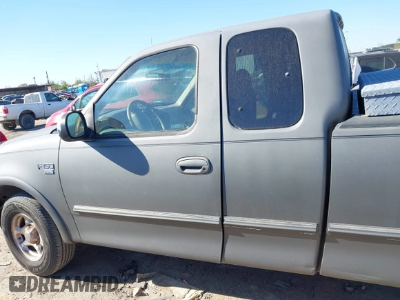 1998 Ford F-150 XL with VIN 1FTRX17LXWKA62592, listed as a IAAI auction lot 41830219 with 172,732 mi miles and . Bid and sale history available at DreamBid. Image 14.