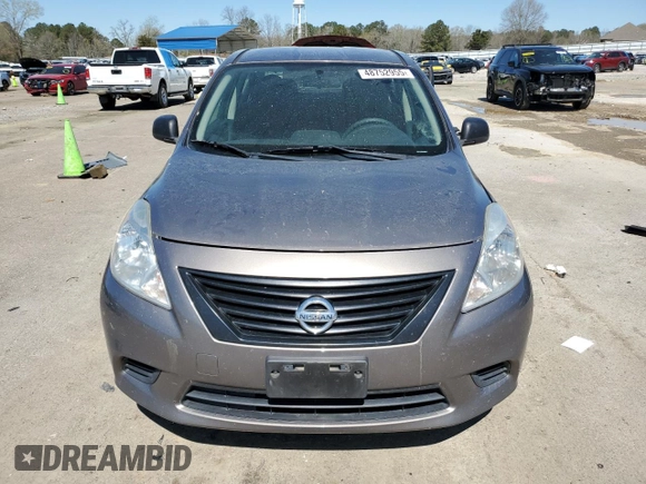 2014 Nissan Versa SV with VIN 3N1CN7AP7EL850563, listed as a Copart auction lot 48752955 with 139,140 mi miles and Salvage Title. Bid and sale history available at DreamBid. Image 5.