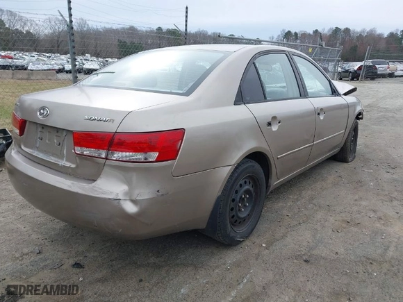 2007 Hyundai Sonata GLS with VIN 5NPET46C77H182735, listed as a IAAI auction lot 41753540 with 142,006 mi miles. Bid and sale history available at carsss.com. Image 4.