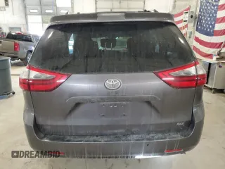 2020 Toyota Sienna XLE Auto Access Seat with VIN 5TDYZ3DC4LS039013, listed as a Copart auction lot 46858545 with 103,103 mi miles and Salvage Title. Bid and sale history available at carsss.com. Image 6.