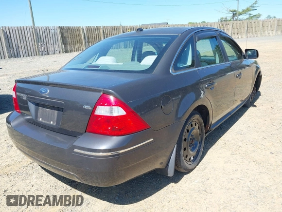 2007 Ford Five Hundred SEL z VIN 1FAHP27197G132805, wystawiony jako IAAI lot #42140296 z przebiegiem 178 724 mil mil oraz . Historia ofert i sprzedaży dostępna na DreamBid. Obrazek 4.