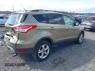 2013 Ford Escape SE с VIN 1FMCU9GXXDUC09846, выставлен на аукционе IAAI как лот 41925442 с пробегом 124 597 миль миль и . История ставок и продаж доступна на DreamBid. Изображение 4.