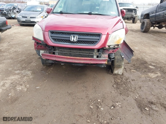 2003 Honda Pilot EX with VIN 2HKYF18543H556374, listed as a IAAI auction lot 41748467 with 207,343 mi miles. Bid and sale history available at carsss.com. Image 18.