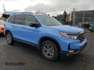 2024 Honda Passport TrailSport with VIN 5FNYF8H65RB013723, listed as a Copart auction lot 78754224 with 4,775 mi miles and Salvage title. Bid and sale history available at DreamBid. Image 4.