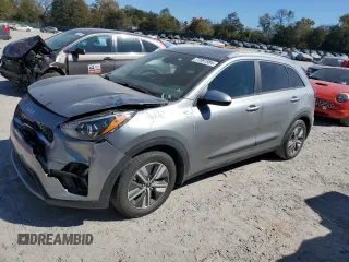 2022 Kia Niro LXS with VIN KNDCB3LC7N5498674, listed as a Copart auction lot 77091584 with 33,148 mi miles and Clean Title. Bid and sale history available at carsss.com. Image 1.