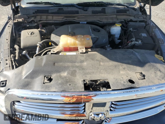 2018 Ram 1500 SLT z VIN 1C6RR7GM0JS263827, wystawiony jako Copart lot #58603755 z przebiegiem 87 768 mil mil oraz Czysty tytuł • Clean title. Historia ofert i sprzedaży dostępna na DreamBid. Obrazek 11.