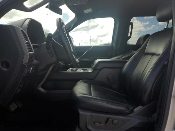 2020 Ford Expedition Max XLT with VIN 1FMJK1HT9LEA12170, listed as a Copart auction lot 46994945 with 116,213 mi miles and Salvage Title. Bid and sale history available at DreamBid. Image 7.