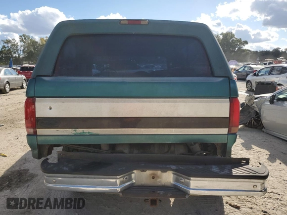 1996 Ford Bronco Custom with VIN 1FMEU15HXTLB54292, listed as a Copart auction lot 82197904 with Not Provided miles and Non Repairable. Bid and sale history available at DreamBid. Image 10.
