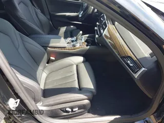 2020 BMW 5 Series 530i xDrive с VIN WBAJR7C03LWW78402, выставлен на аукционе IAAI как лот 42177876 с пробегом 44 088 миль миль и . История ставок и продаж доступна на DreamBid. Изображение 5.