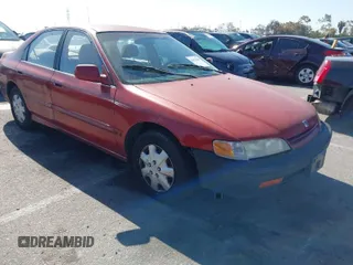 1994 Honda Accord LX w/ABS with VIN JHMCD5632RC001368, listed as a IAAI auction lot 42021408 with 204,391 mi miles. Bid and sale history available at carsss.com. Image 1.