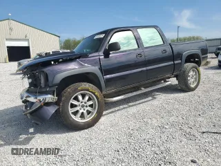 2005 GMC Sierra 1500 SLT z VIN 2GTEK13T551275841, wystawiony jako Copart lot #53495535 z przebiegiem 193 246 mil mil oraz Szkoda całkowita • Salvage title. Historia ofert i sprzedaży dostępna na DreamBid. Obrazek 1.