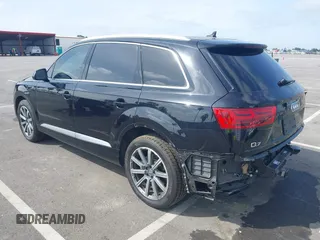 2018 Audi Q7 Premium Plus z VIN WA1LAAF71JD043867, wystawiony jako IAAI lot #42100789 z przebiegiem 146 796 mil mil oraz . Historia ofert i sprzedaży dostępna na DreamBid. Obrazek 3.