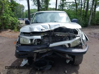 2002 Toyota Tacoma PreRunner с VIN 5TEGN92N02Z063860, выставлен на аукционе IAAI как лот 42177157 с пробегом 121 738 миль миль и . История ставок и продаж доступна на DreamBid. Изображение 13.