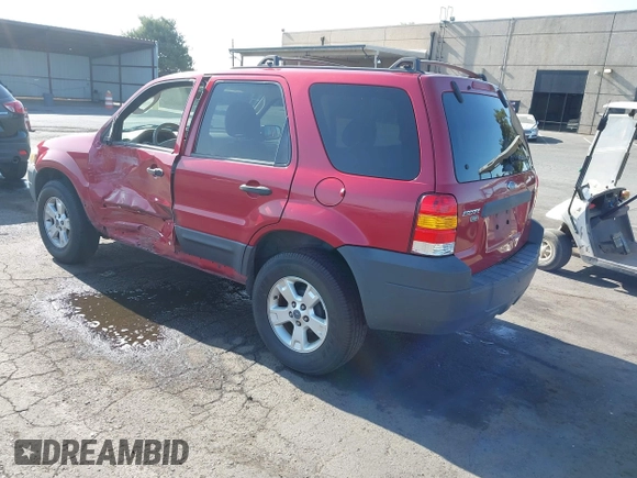 2006 Ford Escape XLT with VIN 1FMYU03106KB20126, listed as a IAAI auction lot 42565637 with 188,564 mi miles and . Bid and sale history available at DreamBid. Image 3.