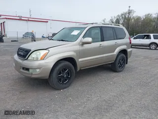 2005 Lexus GX 470 with VIN JTJBT20X450091562, listed as a IAAI auction lot 41771447 with 192,037 mi miles. Bid and sale history available at carsss.com. Image 2.
