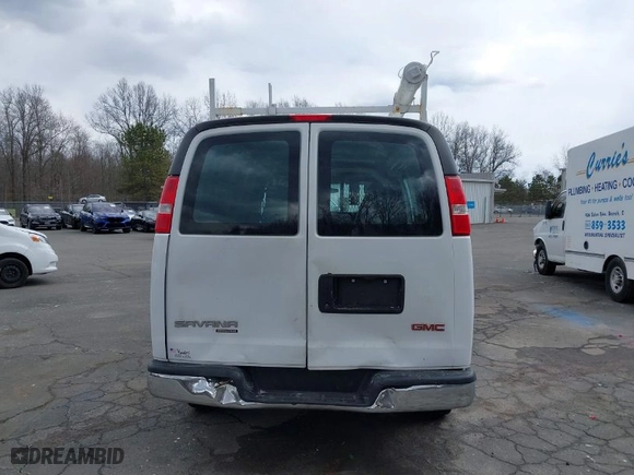 2016 GMC Savana Cargo Van with VIN 1GTW7AFF8G1194935, listed as a IAAI auction lot 41843488 with 164,441 mi miles. Bid and sale history available at carsss.com. Image 16.