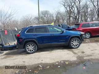 2018 Jeep Cherokee Limited with VIN 1C4PJMDB5JD562002, listed as a IAAI auction lot 41806090 with 116,706 mi miles. Bid and sale history available at carsss.com. Image 14.