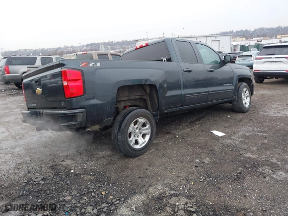 2018 Chevrolet Silverado 1500 LT with VIN 1GCVKREC9JZ200573, listed as a IAAI auction lot 41656239 with 74,000 mi miles. Bid and sale history available at carsss.com. Image 4.