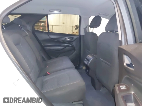 2018 Chevrolet Equinox LT with VIN 2GNAXSEV1J6129252, listed as a IAAI auction lot 41676676 with 112,909 mi miles and . Bid and sale history available at carsss.com. Image 8.