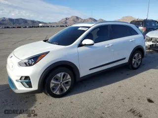 2020 Kia Niro EV EX Premium with VIN KNDCE3LG8L5080860, listed as a Copart auction lot 72027334 with 44,903 mi miles and Salvage Title. Bid and sale history available at carsss.com. Image 1.