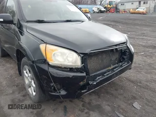 2010 Toyota RAV4 Ltd with VIN JTMDF4DV3AD026843, listed as a IAAI auction lot 41853585 with 193,209 mi miles. Bid and sale history available at carsss.com. Image 6.