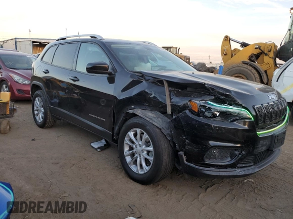2020 Jeep Cherokee Latitude with VIN 1C4PJMCB0LD650492, listed as a Copart auction lot 72386924 with 73,498 mi miles and Salvage Title. Bid and sale history available at carsss.com. Image 4.