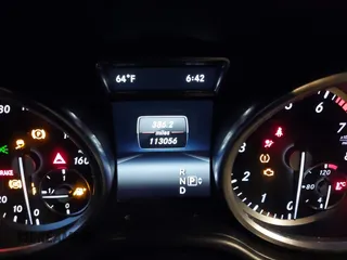 2014 Mercedes-Benz GL-Class GL 550 with VIN 4JGDF7DE9EA329761, listed as a IAAI auction lot 41651533 with 113,056 mi miles. Bid and sale history available at carsss.com. Image 7.