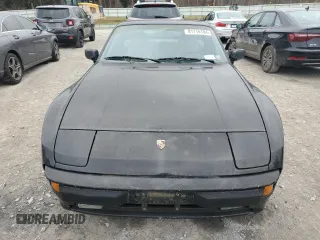 1987 Porsche 944 z VIN WP0AB0944HN473323, wystawiony jako Copart lot #81116104 z przebiegiem 121 255 mil mil oraz Czysty tytuł • Clean title. Historia ofert i sprzedaży dostępna na DreamBid. Obrazek 5.