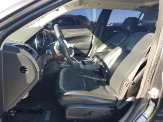 2016 Chrysler 300 Limited with VIN 2C3CCARG3GH208328, listed as a Copart auction lot 42081985 with 118,382 mi miles and Salvage Title. Bid and sale history available at DreamBid. Image 7.