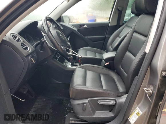 2011 Volkswagen Tiguan SEL with VIN WVGBV7AX1BW552486, listed as a Copart auction lot 58089605 with Not provided miles and Salvage title. Bid and sale history available at DreamBid. Image 7.